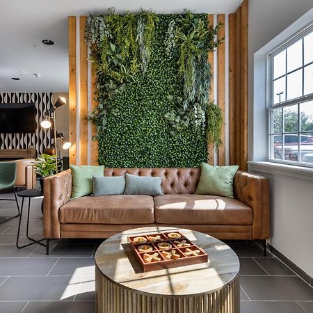 The Block Hotel Bentonville Bagian luar foto