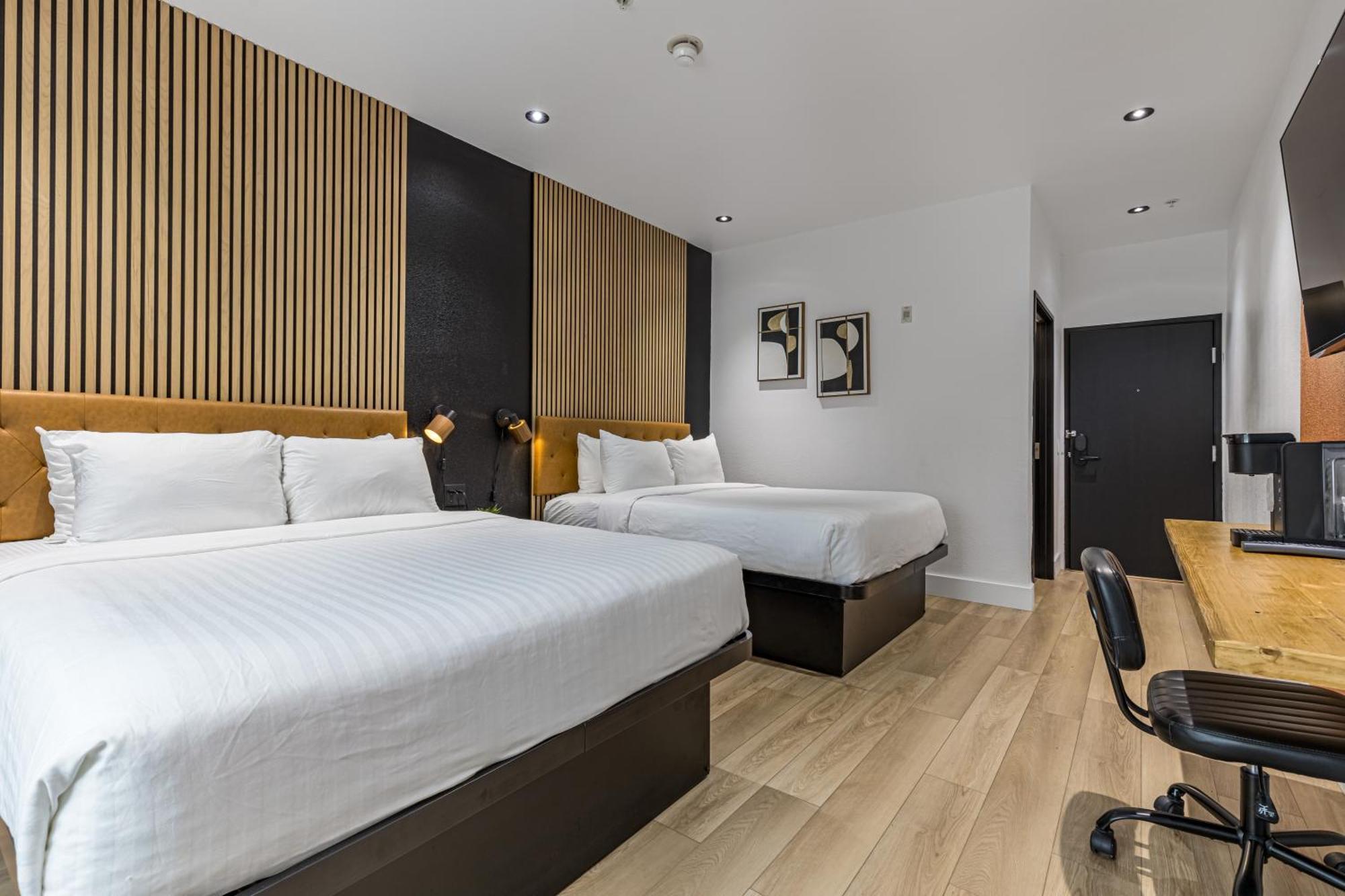 The Block Hotel Bentonville Bagian luar foto
