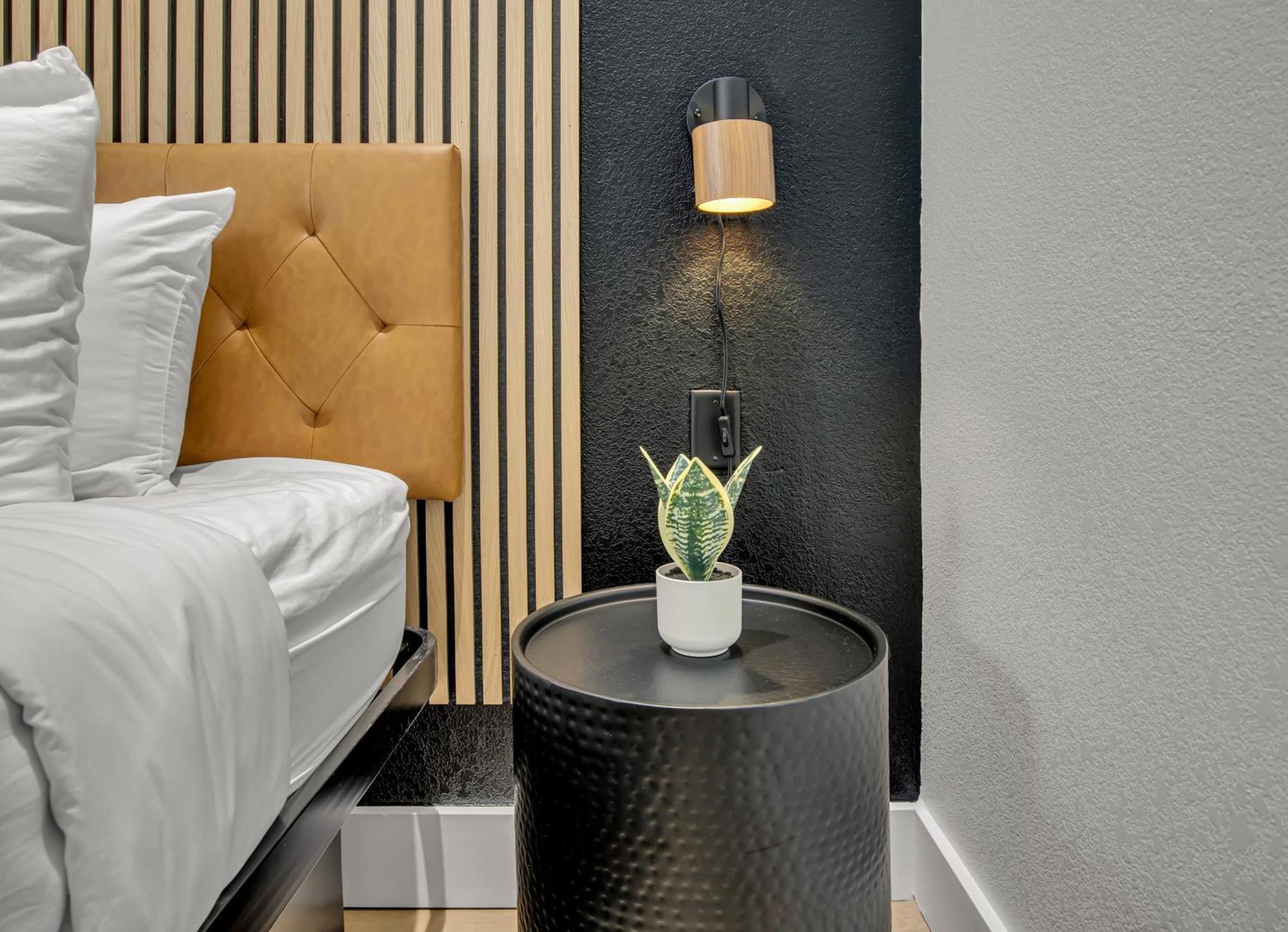 The Block Hotel Bentonville Bagian luar foto